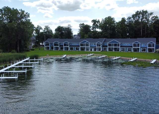 Property at 19 Lane 345 Crooked Lk Lk, Angola, IN 46703, 3 beds, 2.5 baths