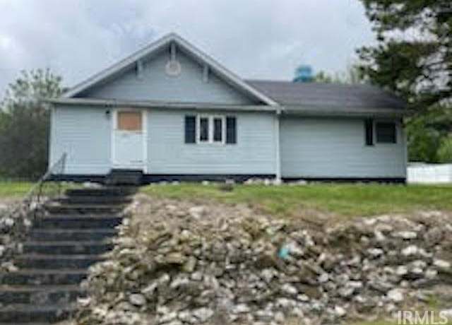 Property at 313 S 5th St, Edwardsport, IN 47528, 3 beds, 2 baths