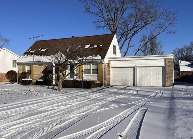 Property at 208 Orchard Ln, Kokomo, IN 46902, 3 beds, 2.5 baths