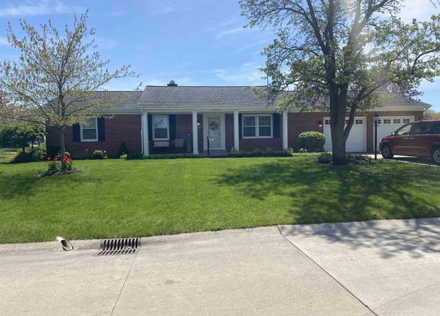 Property at 1506 Old Colonial Dr, Berne, IN 46711, 3 beds, 2 baths