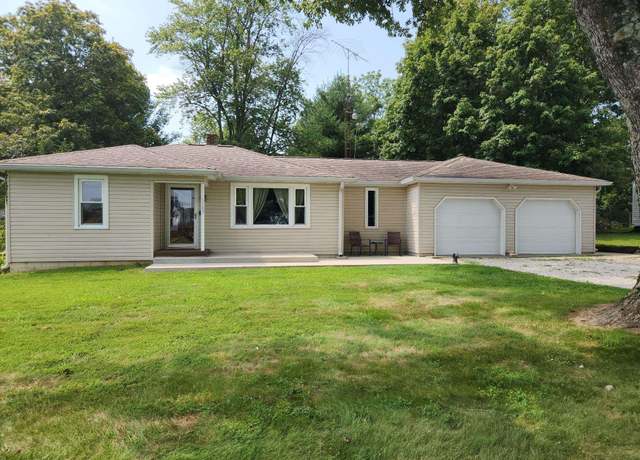 Property at 1103 SE 11th St, Washington, IN 47501, 2 beds, 1 bath