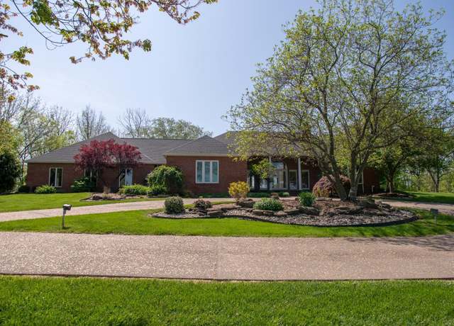 Property at 3443 Washington Ave, Vincennes, IN 47591, 4 beds, 4.5 baths