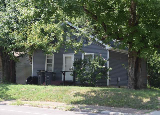 Property at 1413 S Boeke Rd, Evansville, IN 47714, 2 beds, 1 bath
