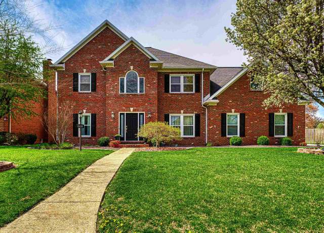 Property at 8530 Clarendon Dr, Evansville, IN 47725, 4 beds, 2.5 baths