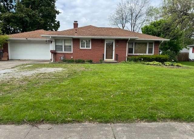 Property at 1408 W Lexington Ave, Elkhart, IN 46514, 2 beds, 1 bath