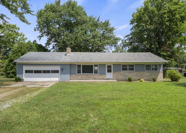 Property at 5355 Woodlea Ave, Fort Wayne, IN 46835, 3 beds, 2 baths