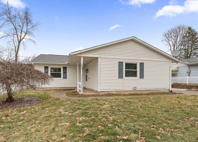 Property at 1933 Piedmont Way, South Bend, IN 46614, 3 beds, 1.5 baths