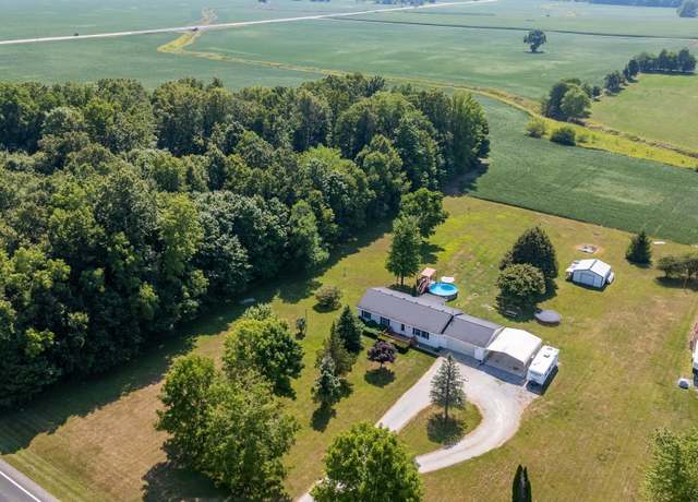 Property at 10720 S State Road 9, Columbia City, IN 46725, 3 beds, 2 baths