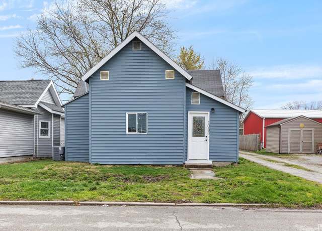 Property at 1053 Gentry St, Frankfort, IN 46041, 2 beds, 1 bath