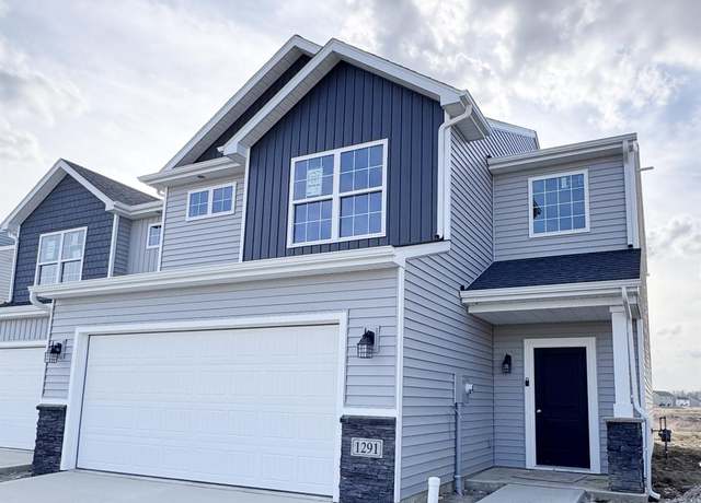 Property at 1291 W Hamilton Rd N, Fort Wayne, IN 46814, 3 beds, 2.5 baths