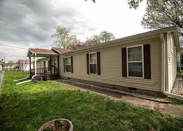 Property at 1306 E Sycamore St, Vincennes, IN 47591, 3 beds, 2 baths