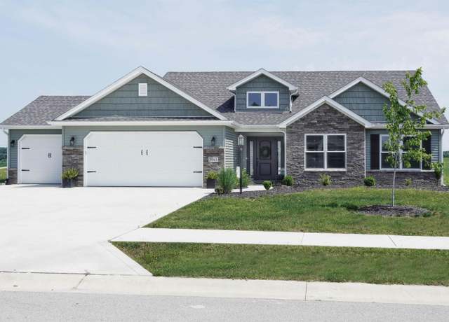 Property at 3065 E Butler Ct, Columbia City, IN 46725, 3 beds, 2 baths