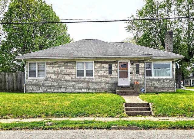 Property at 715 W Walnut St, Washington, IN 47501, 3 beds, 2 baths