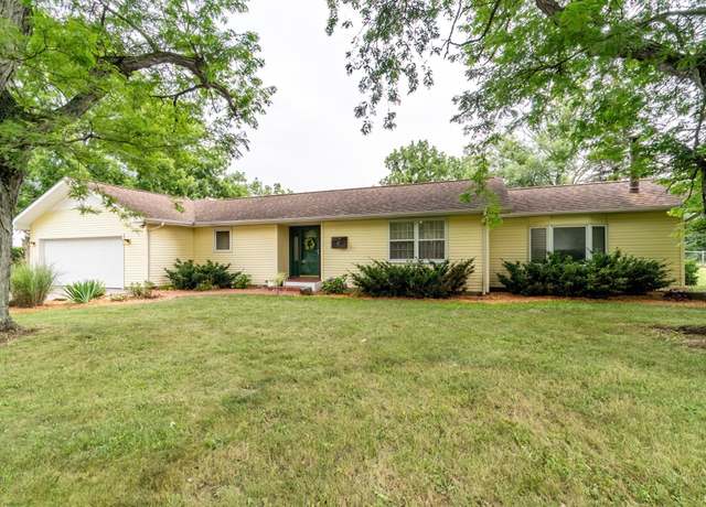 Property at 10109 Goshen Rd, Fort Wayne, IN 46818, 3 beds, 2 baths