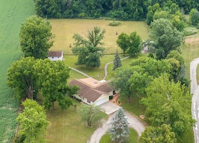 Property at 10109 Goshen Rd, Fort Wayne, IN 46818, 3 beds, 2 baths