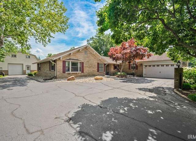 Property at 6861 Cassell Dr, Greentown, IN 46936, 3 beds, 2.5 baths