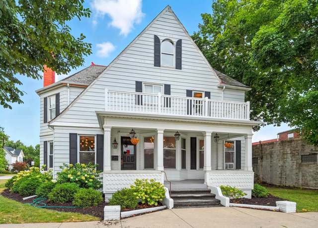 Property at 126 N Main St, Columbia City, IN 46725, 6 beds, 2 baths