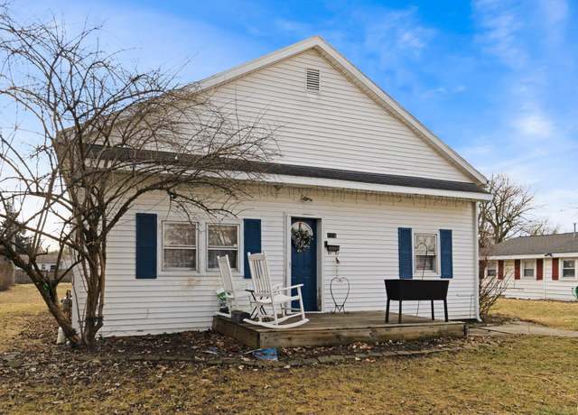 Property at 1310 W South St, Bluffton, IN 46714, 3 beds, 1.5 baths