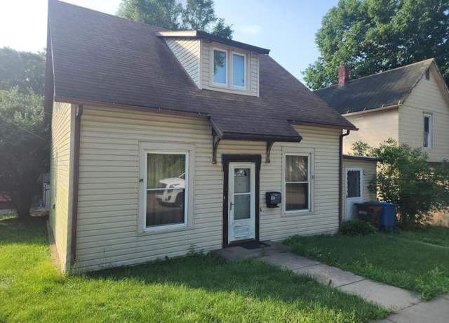 Property at 1110 Cummings St, Logansport, IN 46947, 3 beds, 1 bath