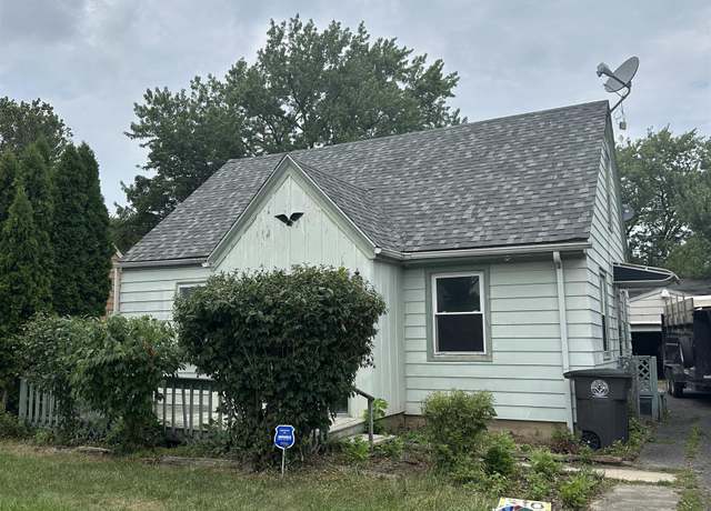 Property at 310 W Pettit Ave, Fort Wayne, IN 46807, 3 beds, 1 bath
