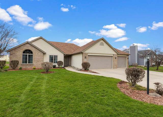 Property at 2313 Northgate Dr, Auburn, IN 46706, 3 beds, 2 baths