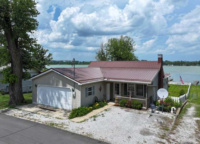 Property at 1199 N Main St, Kewanna, IN 46939, 3 beds, 2 baths