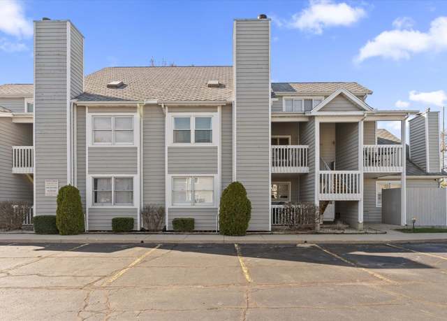 Property at 1557 N Oakhill A-7 Dr Unit A-7, South Bend, IN 46637, 2 beds, 2 baths