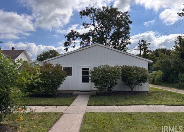 Property at 205 N Madison Ave, Fowler, IN 47944, 2 beds, 0.5 baths