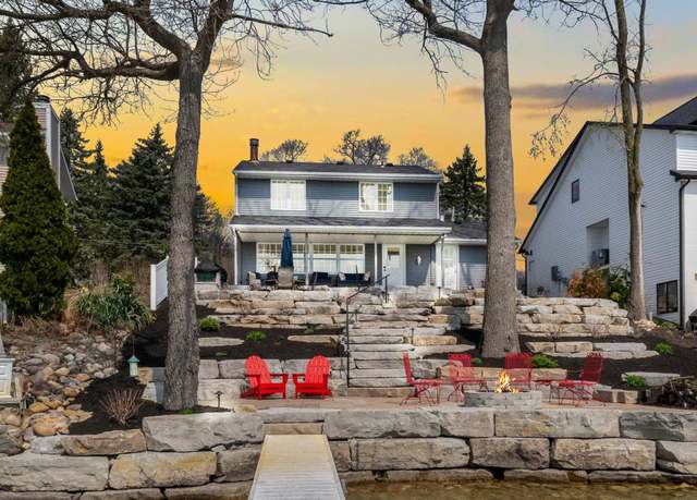 Property at 6805 W North Lake Gage Dr, Angola, IN 46703, 3 beds, 1.5 baths