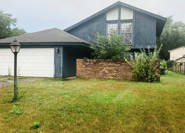 Property at 7327 Kern Valley Dr, Fort Wayne, IN 46815, 4 beds, 1.5 baths