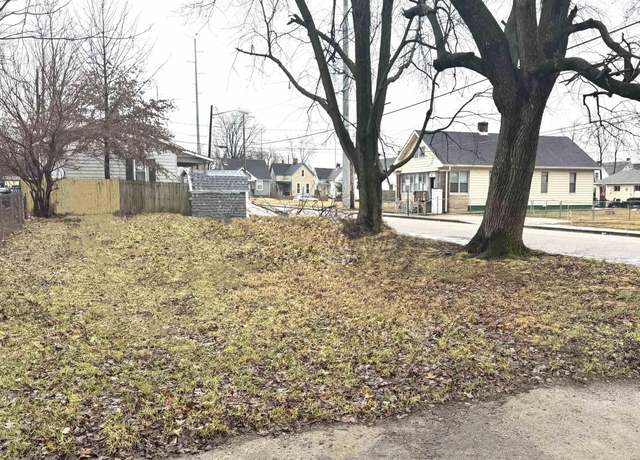 Property at 1524 W Louisiana St, Evansville, IN 47710