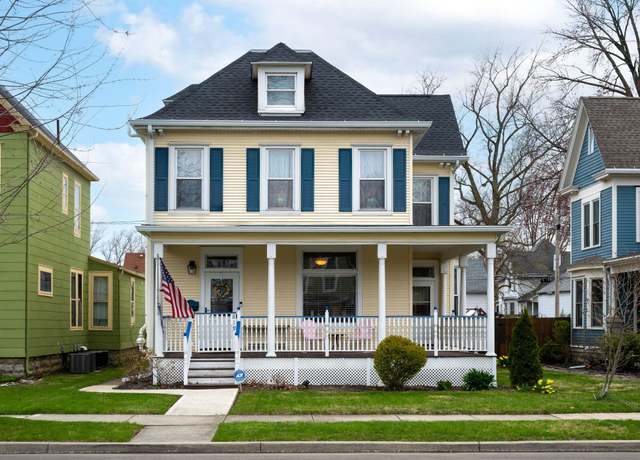 Property at 819 Columbia Ave, Fort Wayne, IN 46805, 3 beds, 1.5 baths