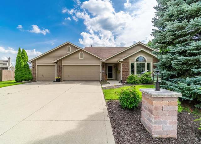 Property at 14831 Bitternut Ln, Fort Wayne, IN 46814, 3 beds, 2 baths