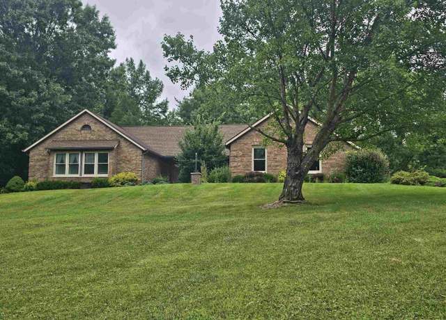 Property at 4144 W Meadowvale Dr, Bloomington, IN 47404, 3 beds, 2.5 baths