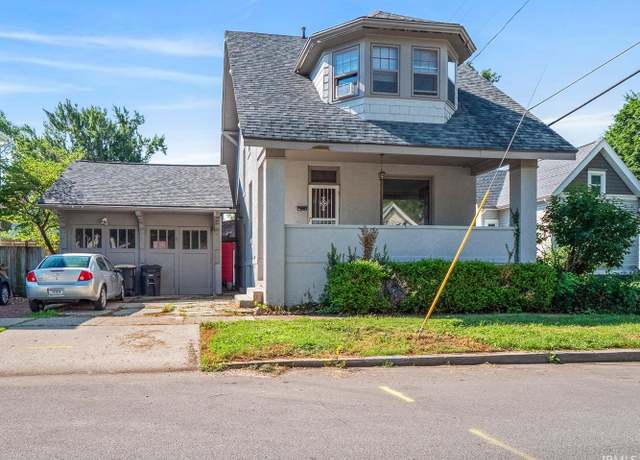 Property at 1224 Lake Ave, Fort Wayne, IN 46805, 3 beds, 1 bath