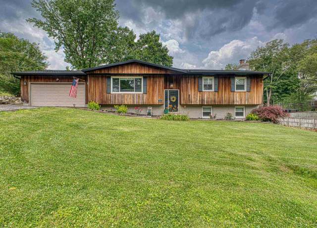 Property at 713 Carole Pl, Newburgh, IN 47630, 3 beds, 2 baths