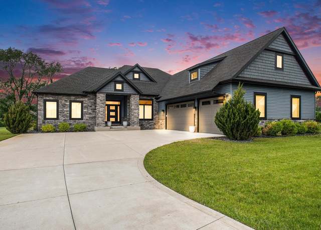 Property at 51601 Salem Meadows Dr, Granger, IN 46530, 4 beds, 3.5 baths