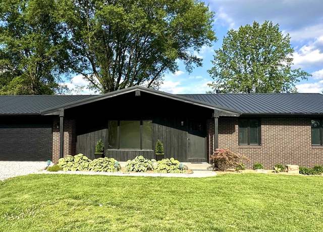 Property at 618 N Kluemper Rd, Jasper, IN 47546, 3 beds, 2 baths