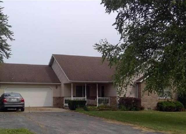 Property at 3663 White Rd, Spencer, IN 47460, 3 beds, 2 baths