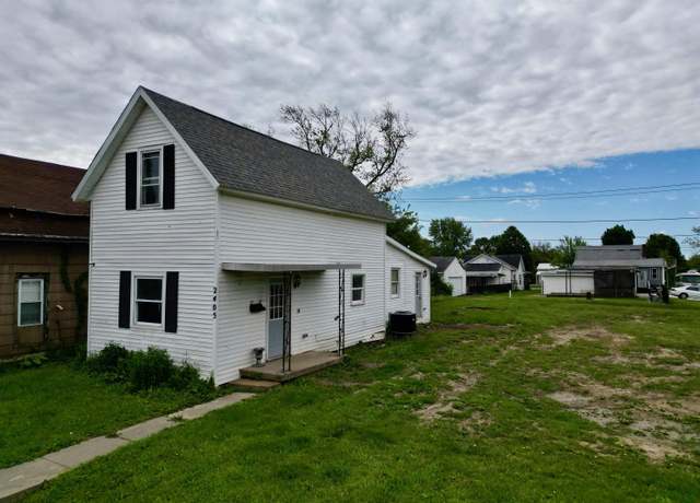 Property at 2405 S A St, Elwood, IN 46036, 3 beds, 1.5 baths