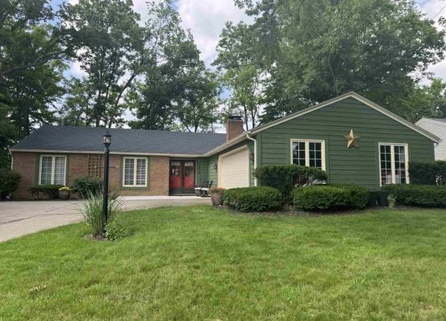 Property at 10012 Houndshill Pl, Fort Wayne, IN 46804, 4 beds, 2.5 baths