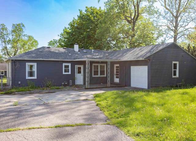 Property at 312 Highland Dr, West Lafayette, IN 47906, 4 beds, 1 bath