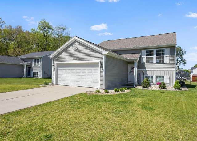 Property at 51779 Hannigan Dr, South Bend, IN 46637, 3 beds, 2 baths