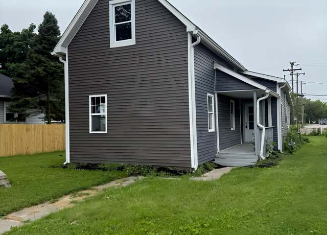 Property at 406 W North St, Kokomo, IN 46901, 4 beds, 1 bath