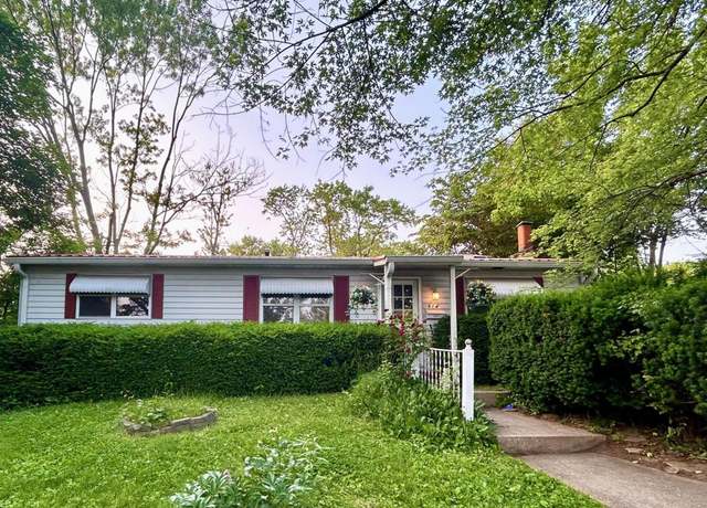 Property at 814 W 11th St, Bloomington, IN 47404, 2 beds, 1 bath
