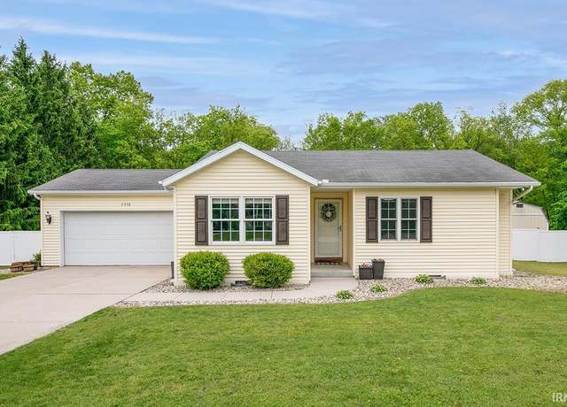 Property at 2908 E Saybrook Dr, Goshen, IN 46528, 3 beds, 2 baths