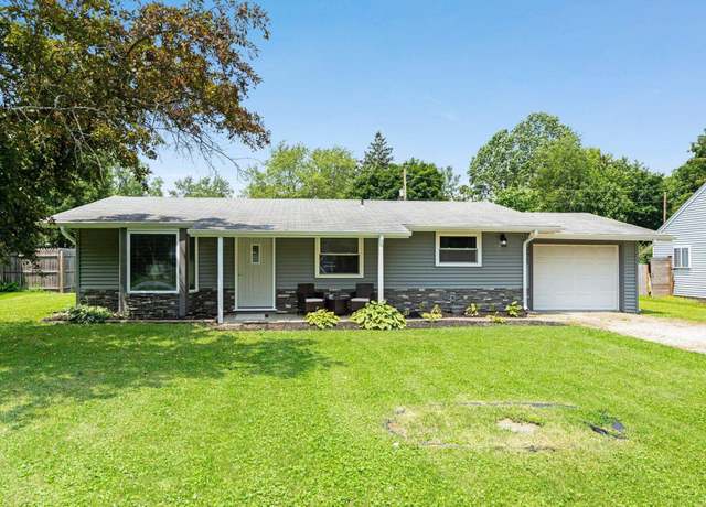 Property at 2611 Broken Arrow Dr, Fort Wayne, IN 46825, 4 beds, 1.5 baths