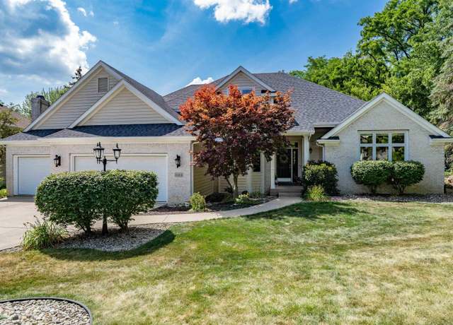 Property at 1414 Turnberry Ct, Fort Wayne, IN 46814, 5 beds, 3.5 baths