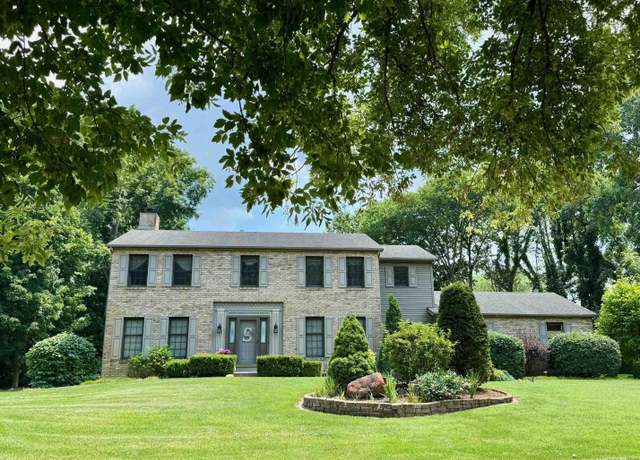 Property at 59180 Deer Run Ct, South Bend, IN 46614, 4 beds, 2.5 baths
