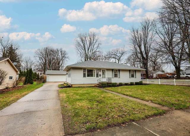Property at 1031 Curdes Ave, Fort Wayne, IN 46805, 4 beds, 2.5 baths